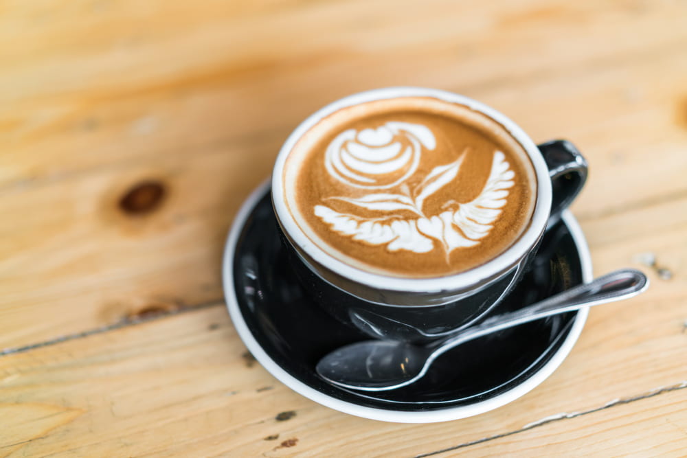 Qué es el latte art y cómo empezar a practicarlo 3